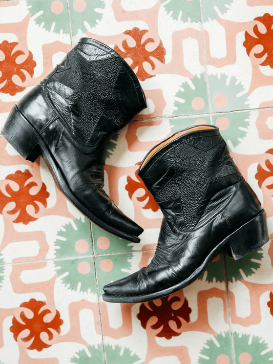 Black Snip-Toe Cowgirl Ankle Booties With Black Big Star Inlay