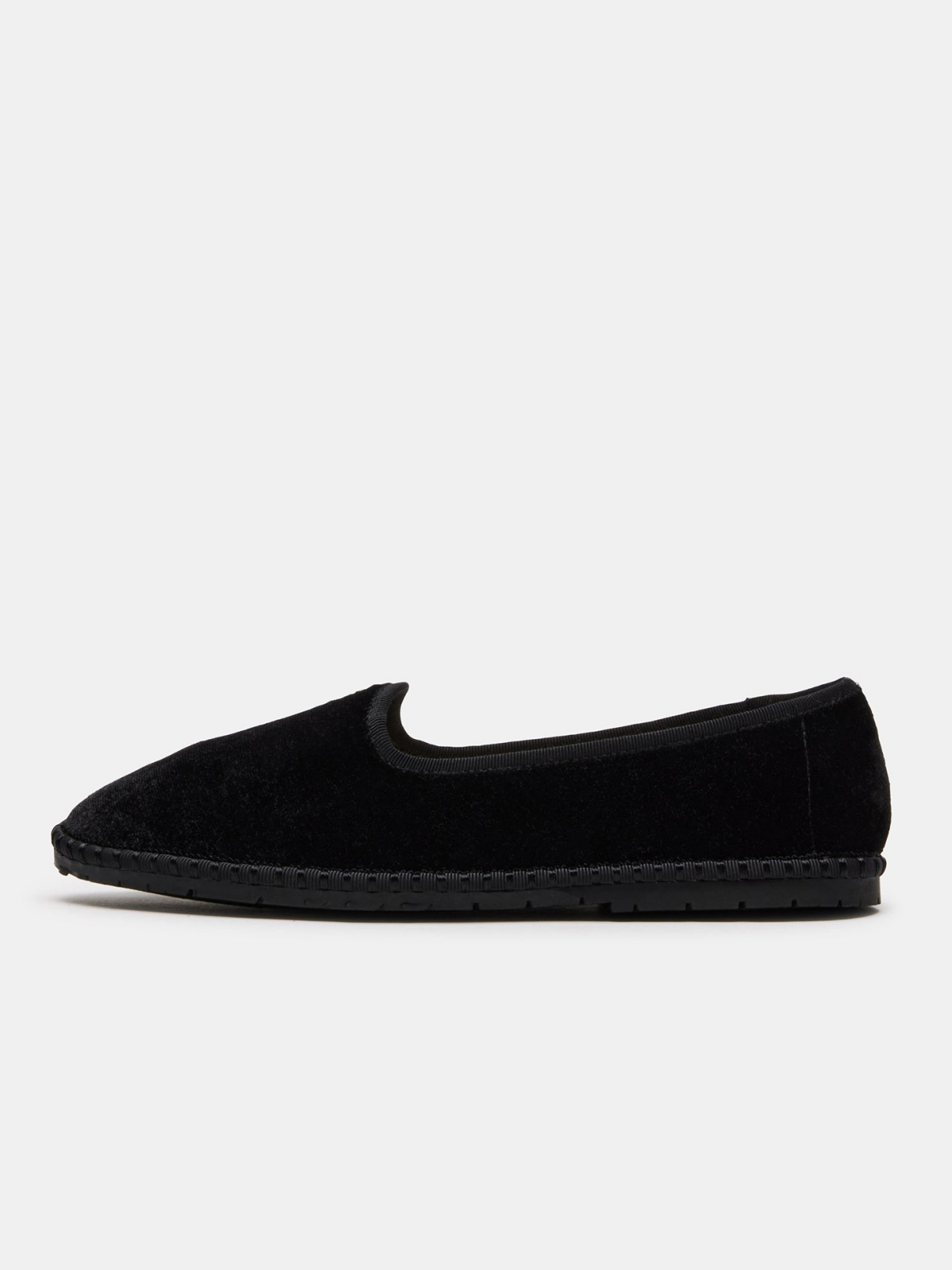 Velvet Round-Toe Slip-On Soft Loafer Flats - Black