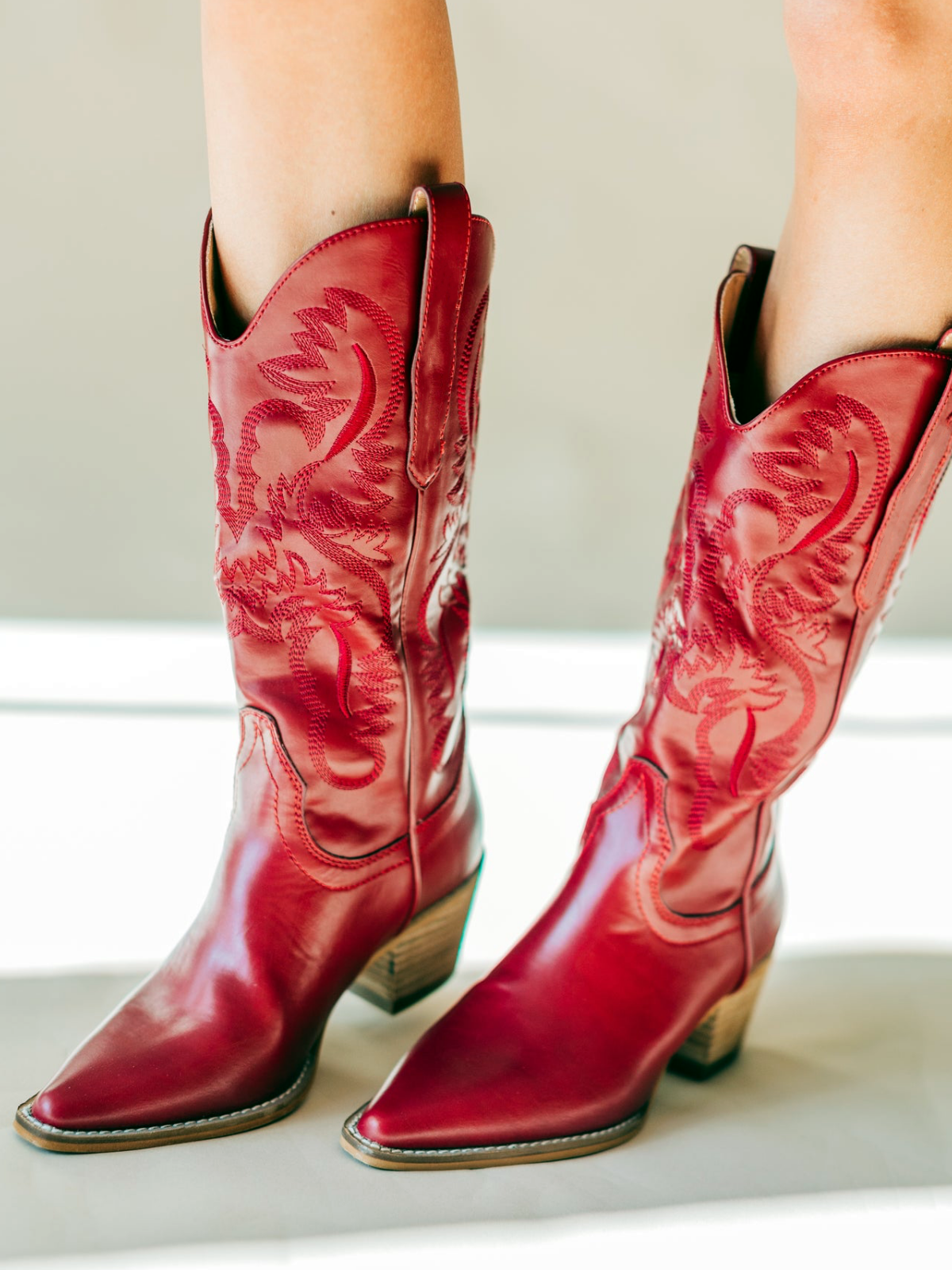 Medium Red Riding Boots Fiery Red Embroidery Snip-Toe Mid Calf Cowgirl Boots – Fuchsia Boots