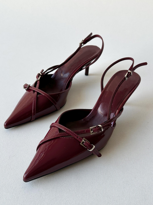 Maroon Patent Buckled Strappy Kitten Heels Slingback Courts Scarpin Pumps