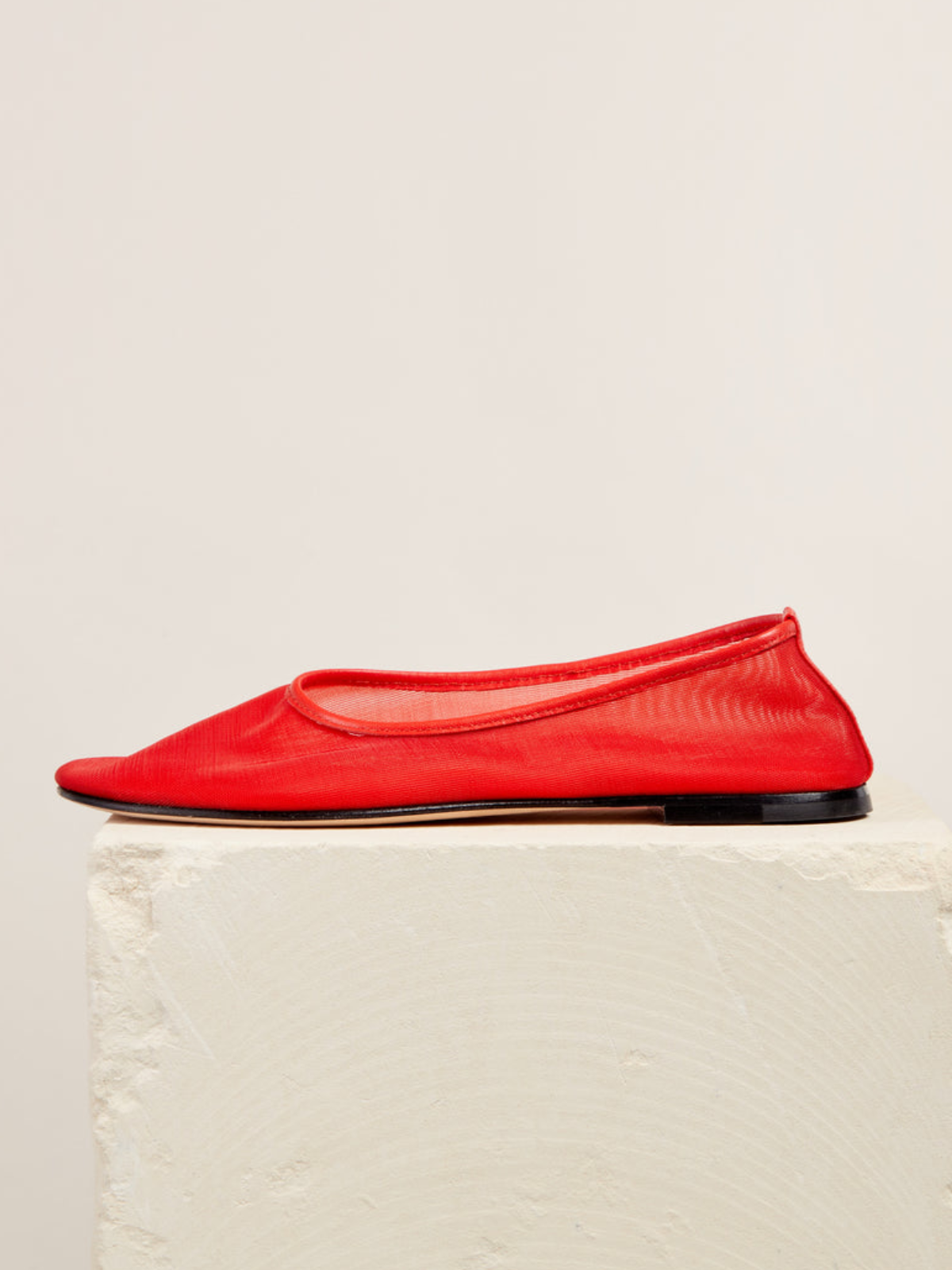 Red Semi-Transparent Mesh Ballet Flats With Round Toe