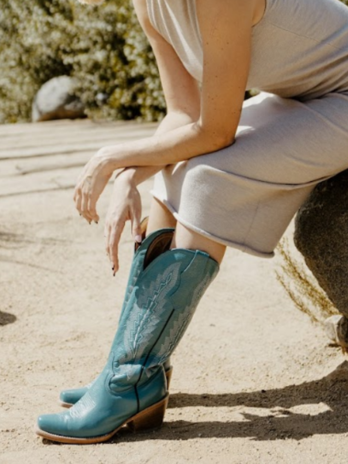 Turquoise Snip-Toe Leaf Embroidery Wide Mid Calf Tall Cowgirl Boots