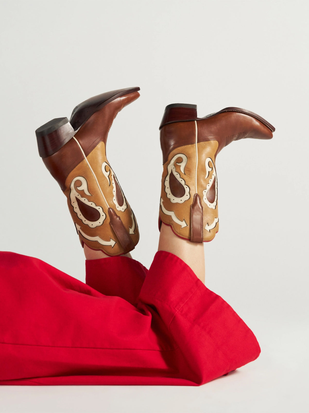 Contrast Brown And Tan Snip-Toe Chic Inlay Mid Calf Cowgirl Boots