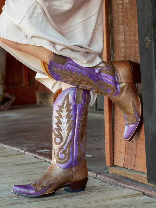 Contrast Double Color Snip-Toe Stitch Applique Mid Calf Cowgirl Boots