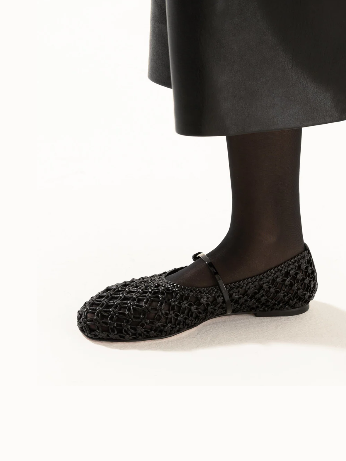 Black Woven Hollow-Out Round-Toe Ballet Flats Mary Janes With Thin Buckle Strap