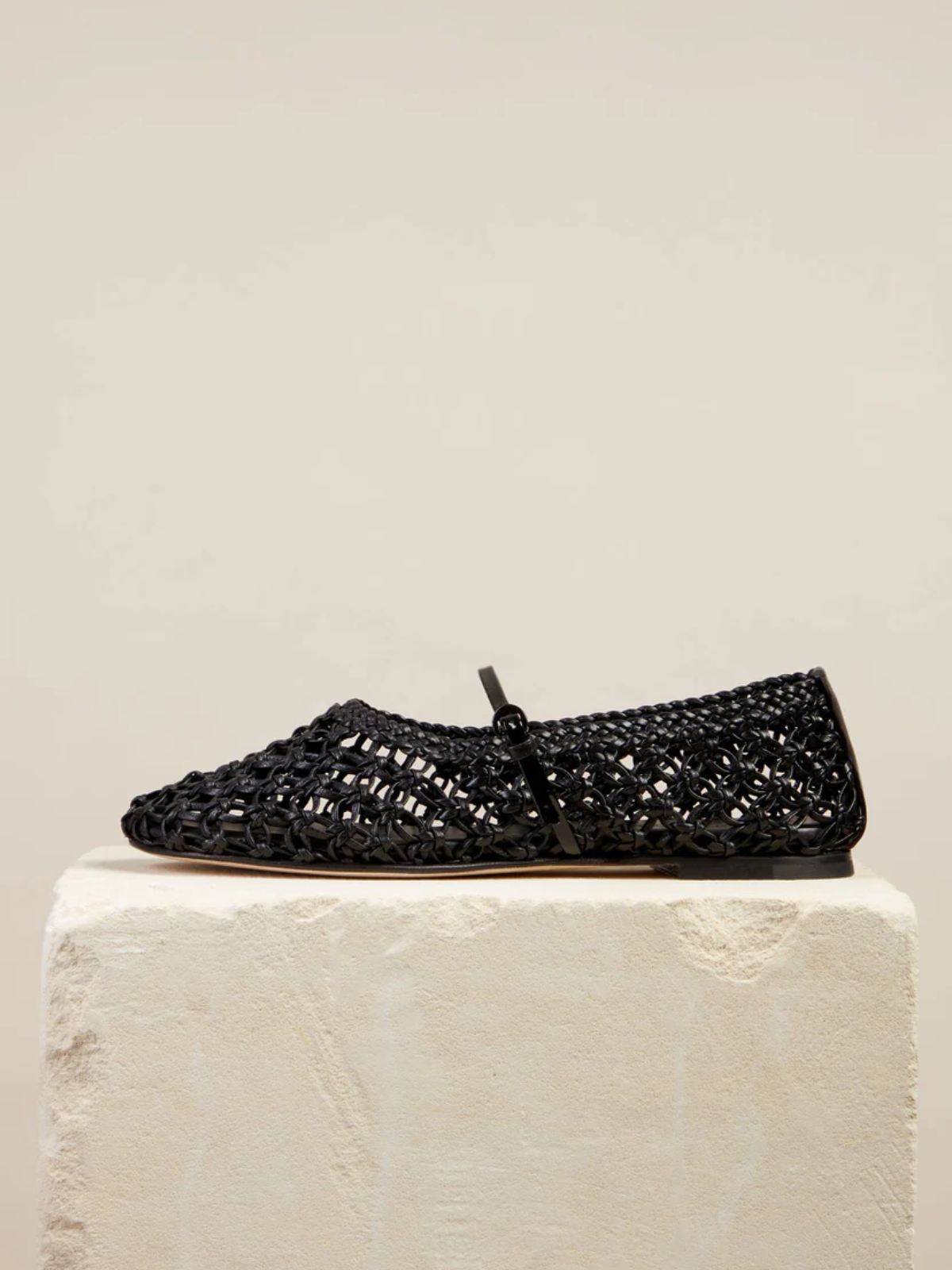 Black Woven Hollow-Out Round-Toe Ballet Flats Mary Janes With Thin Buckle Strap